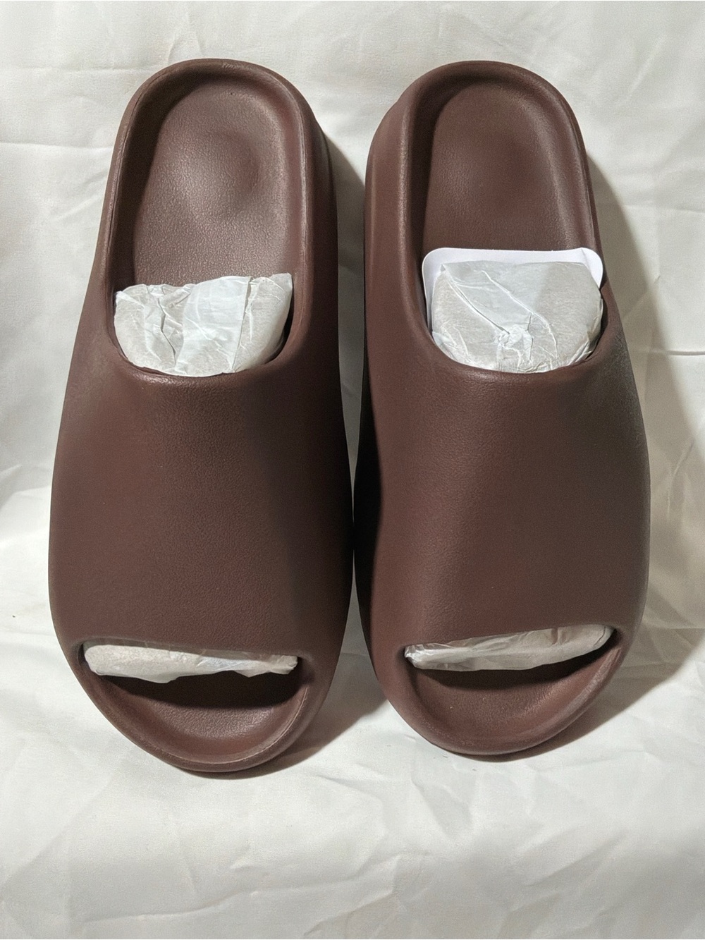 Yeezy Men’s Slide Sandals in Brown With dust bag protector 11 Men’s 12 Woman